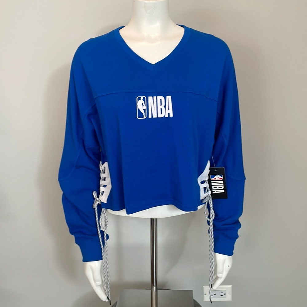 NBA Cropped Top with Side Lace Up Details XL Perfect Warrior Playoff Top